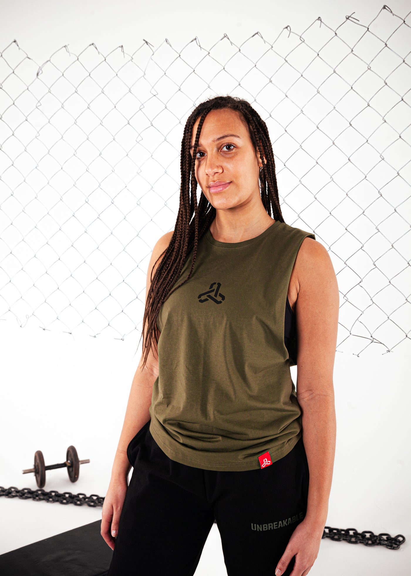 UNBREAKABLE TANK ARMY GREEN