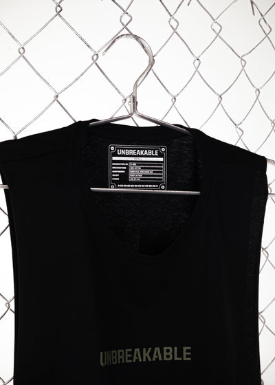 UNBREAKABLE TANK BLACK/ARMY GREEN
