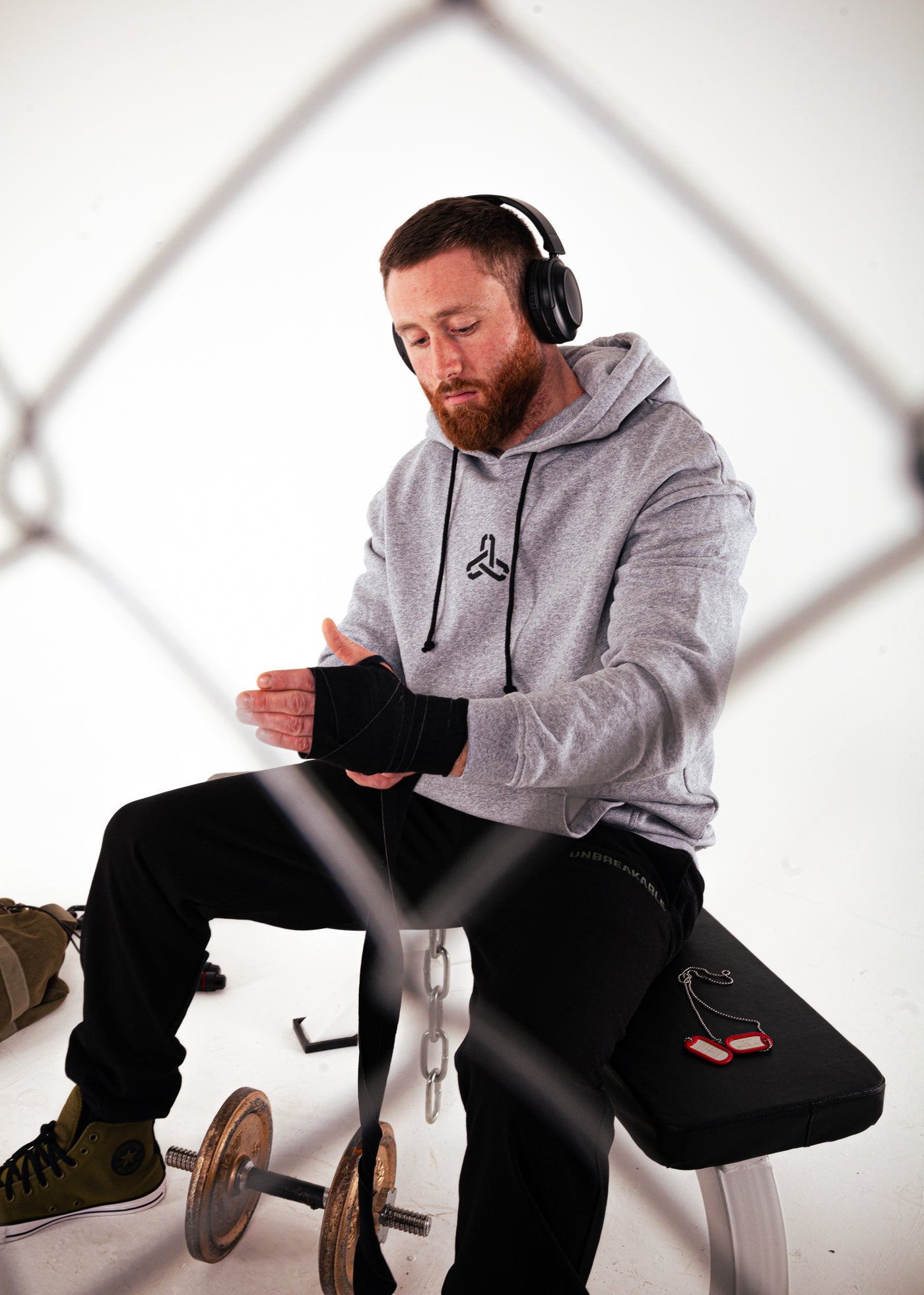 UNBREAKABLE CHAINS HOODIE ATHLETIC GREY