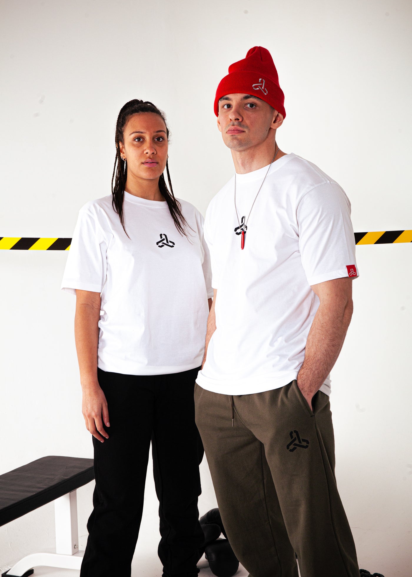 UNBREAKABLE BEANIE RED