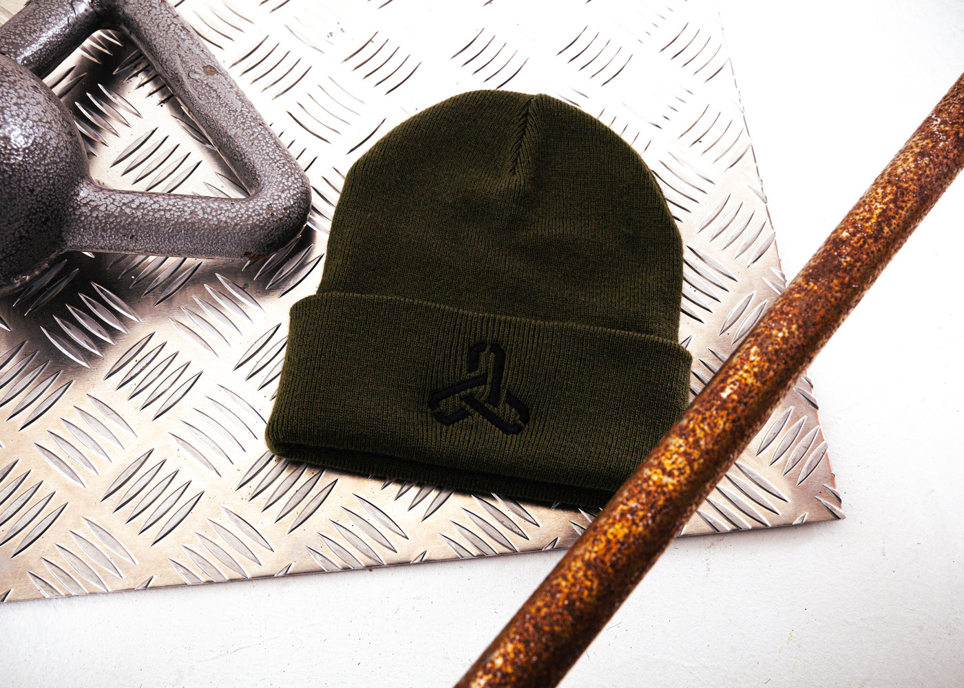 UNBREAKABLE BEANIE ARMY GREEN