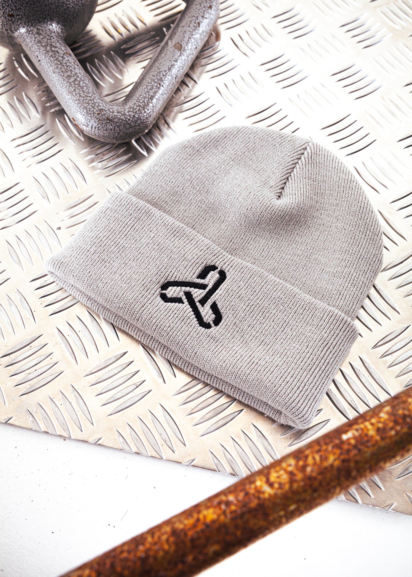 UNBREAKABLE BEANIE GREY