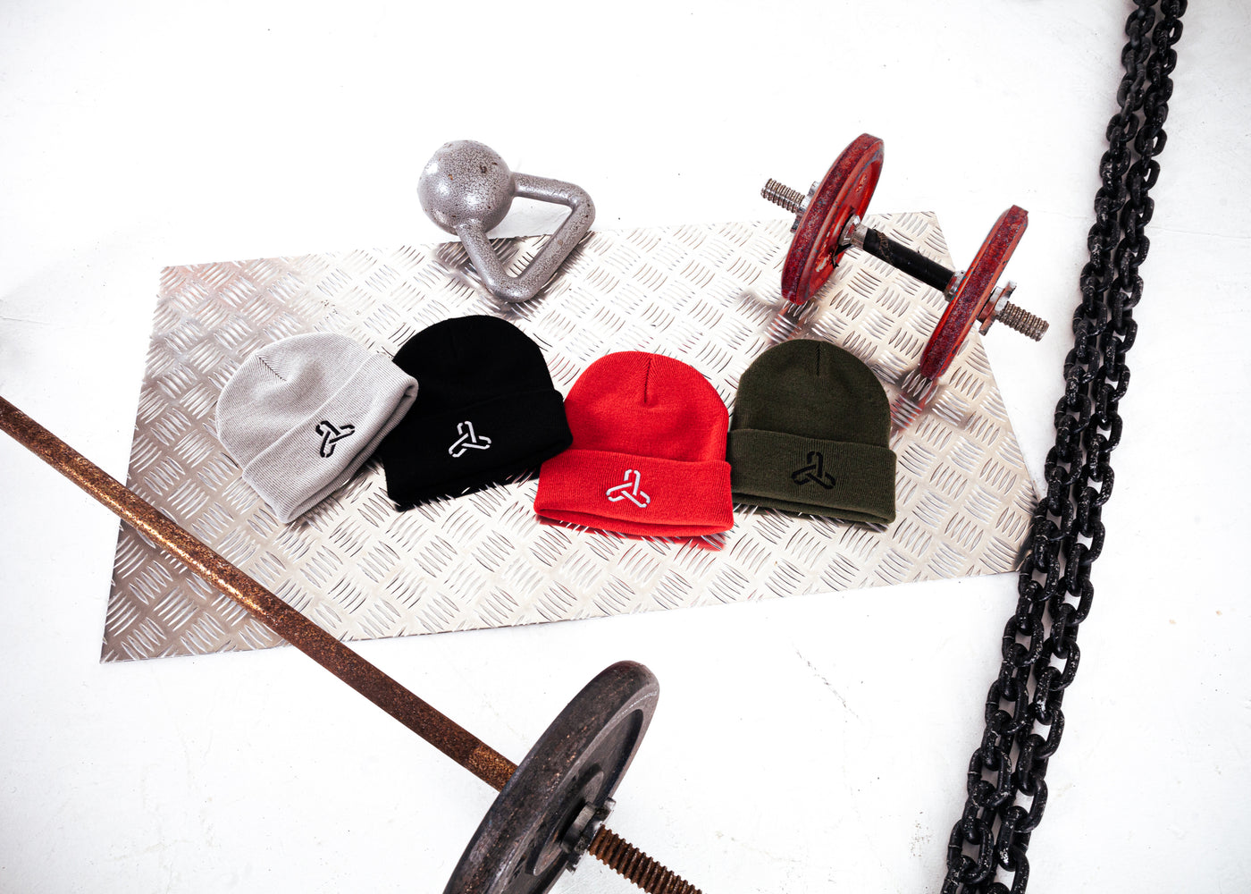 UNBREAKABLE BEANIE BLACK