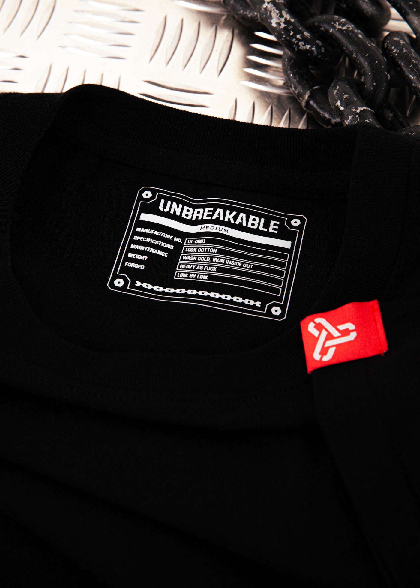 3 LINKS T-SHIRT BLACK/ARMY GREEN